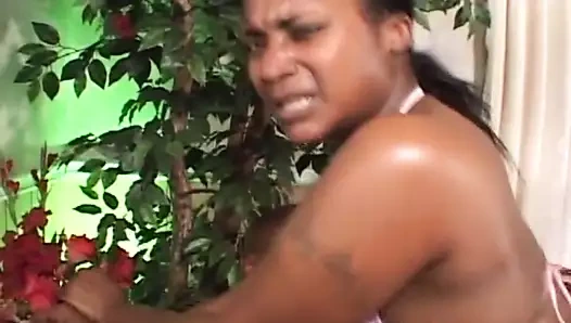 Büyük göt yüksek topuklu ve büyük çük