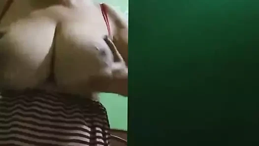 güzel koca göğüsler