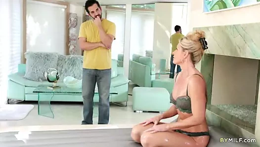 Hindistan yaz baştan onu üvey