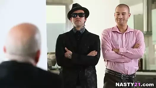 Dp kardeşler üvey annelerini becermek - lea lexis