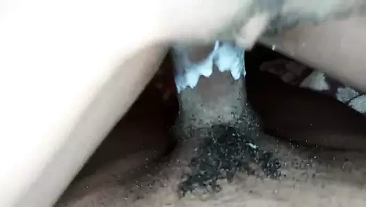 Üvey kız kardeş o yarağı sikiyor