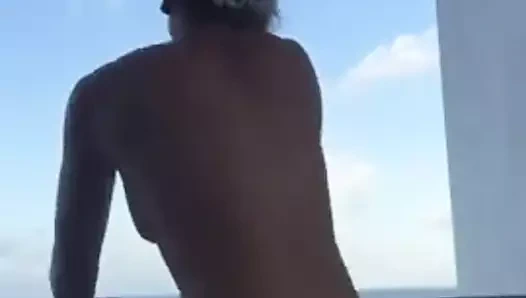 inanılmaz vücut ile genç hotwife