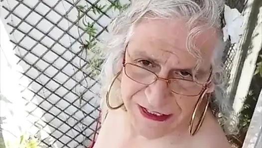 Terasta Oynayan Kirli Bir Öfke