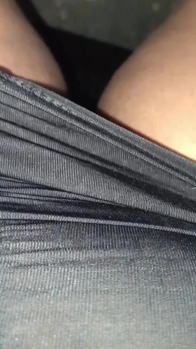 Sapık üvey babam üvey kızının papazın büyük yarağına boşalmasını izlerken çılgınca sikişiyor | Klip 1