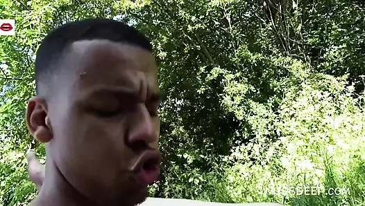 Gündelik sert ırklararası seks