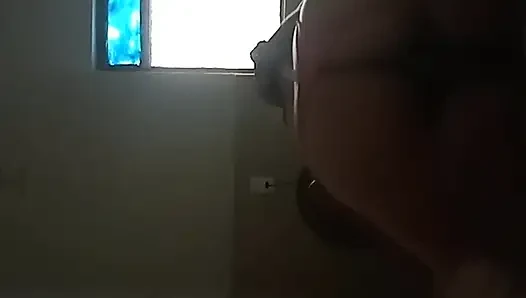 Eva sikişmeye dayanamıyor, seks yapmak için ucuz bir motele gittik