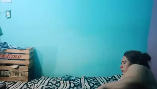 Yatakta bana biniyor