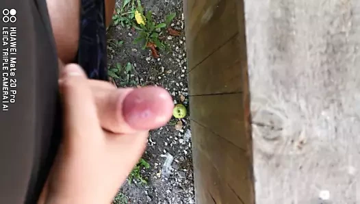 Doğada benim küçük dick mastürbasyon!