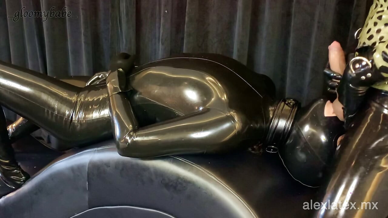 Zevk için kullanılıyor t2, yarak emmeyi seviyor - alex latex