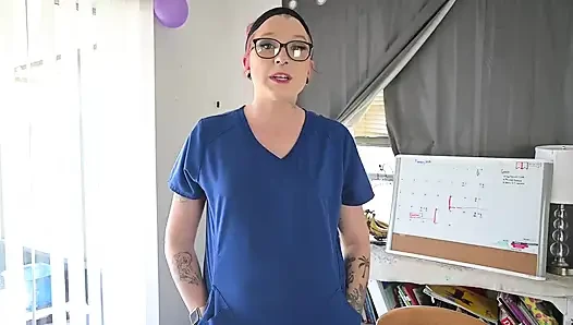 Hemşire Ellie on: güvenli anal seks