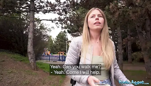 Bu kız kaybolmuş görünüyordu - kamu görevlisi