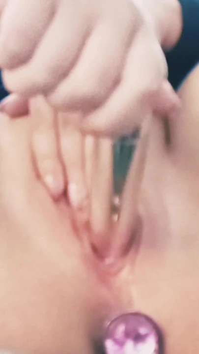 ВОЗБУЖДЕННАЯ ЖЕНА