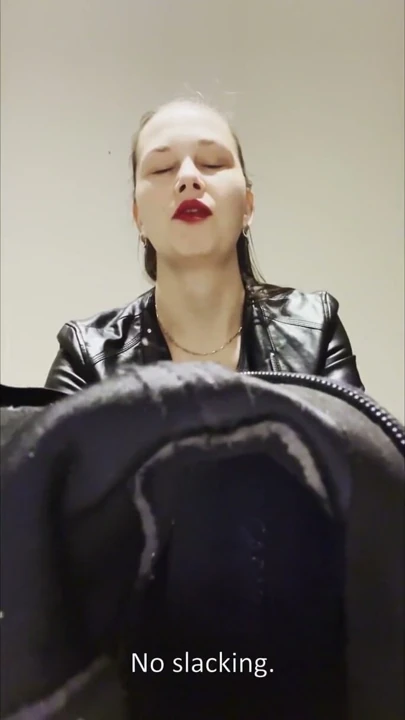 Çizmelerle domination ve JOI talimatları, POV