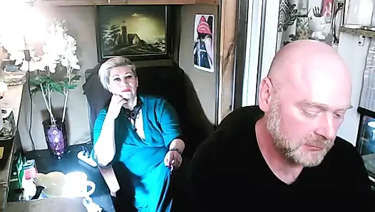 Karım, tatlı sürtük ağzı ve olgun bir kaltağın diğer cazibesi...))