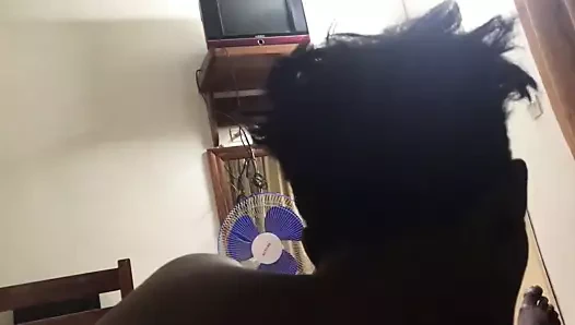 Beni kükreyen tatlı abanoz