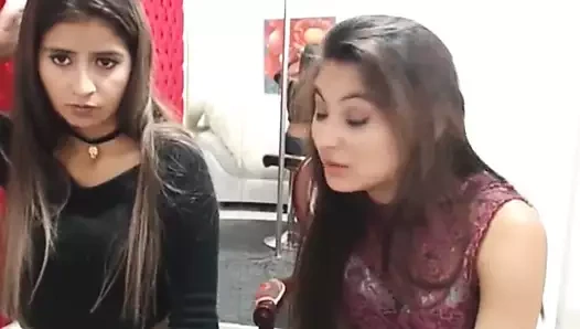 Lory n Sophie para için