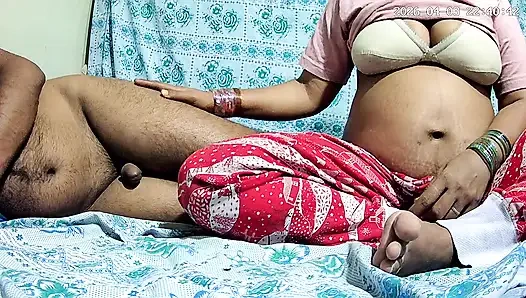 Hintli öğretmen ve öğrenci sınıfta seks yapıyor 29755