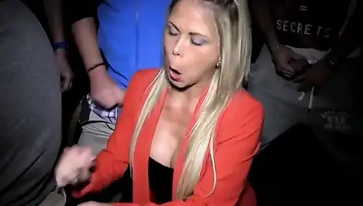 Afet Edepsiz Araba Park Edenleri Emiyor