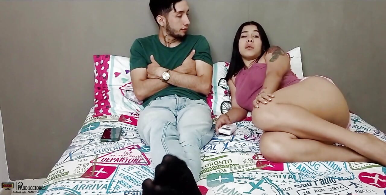 Aşırı fışkırtma! Yarağımdan deli gibi boşalıyor tam hikaye