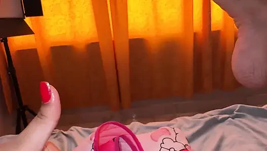 Vajinam çok ıslak, bir erkek arkadaşımın emmesini istiyorum