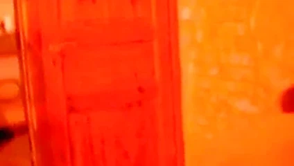 Steck ihn nicht zu tief rein und spritz nicht rein !