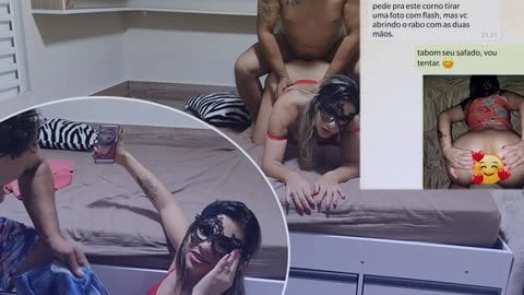 Aldatılan koca video görüşmesinde slutwife lanet izlerken.