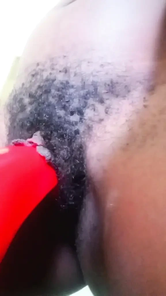 Bisikletle kendimi sikmek istediğimi bilmiyordu