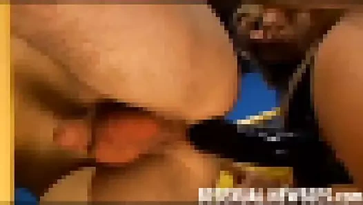 Gerçekten ilk biseksüel üçlümü dört gözle bekliyorum