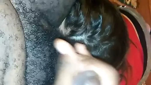 Mickey sözlü üçlü tehdit gibi davranıyor (gözümün içine girdim)