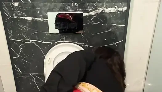 Umumi banyo mastürbasyonu