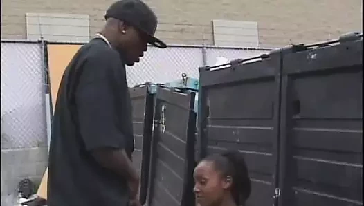 Siyah fahişe sürmek canavar bbc