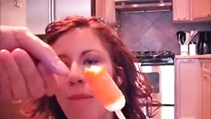 Kremalı ve buzlu şeker