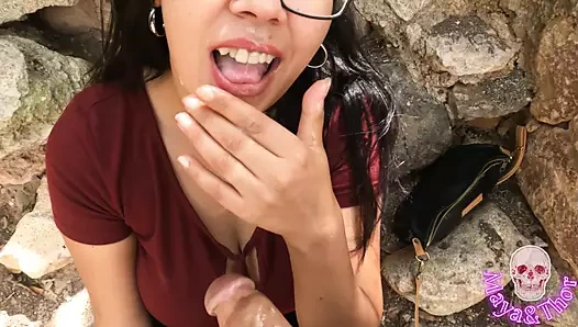 Yabancıya cumshot ile park oral seks - yanan yüzüne boşalmak
