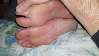 3 güzel tabanlarını hareket ettir