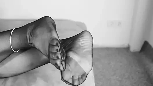 Ayakabı çorap ayak fetişi içinde ağır çekim ile cumshots