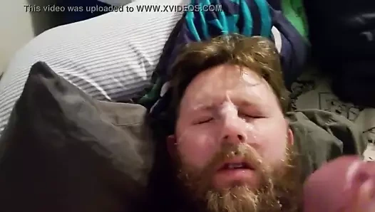 sakallı hatun üzerinde yüz