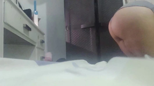 Üvey oğlum iri güzel kadın götümü yemek istiyor