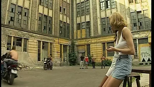 Vintage retro alman amatör - günlük porno dozunuz