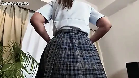 Büyük memeli cosplayer fırsatı - popüler bir görünüm, ödemeli yan iş ve riskli bir son seçim