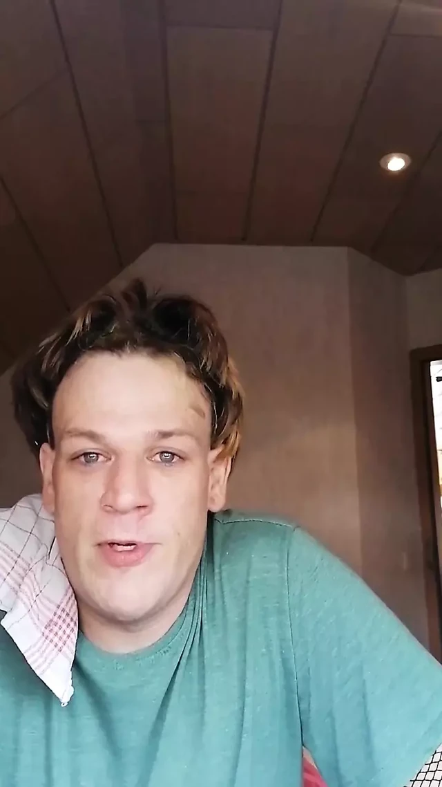 Andy и Mimsy развлекаются и играют