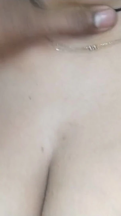 Porno videolar Hintli yengenin desi yengenin seks videoları ateşli seksi | Klip 1