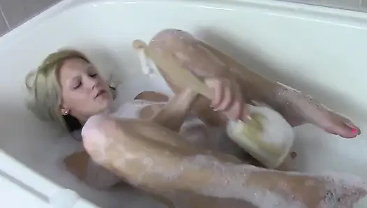Hope Harper ile Loofah Love