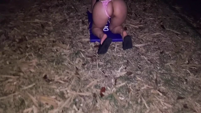 Ateşli Corinthiana karşı koyamadı ve halka açık meydanda