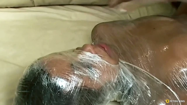 Derinden titreyen osuruk sikiş kızımı yut ve ağzını geniş aç - osuran en iyi kızlar ve mega osuruklar