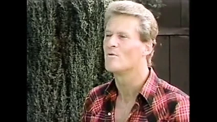 Vintage - azgın batı ve küçük kırmızı başlıklı kız.mp4