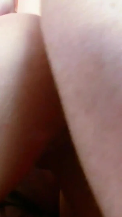 Сногсшибательный момент из "Настоящая зрелая уличная шлюха заплатила за секс без презерватива от молодого мужика"