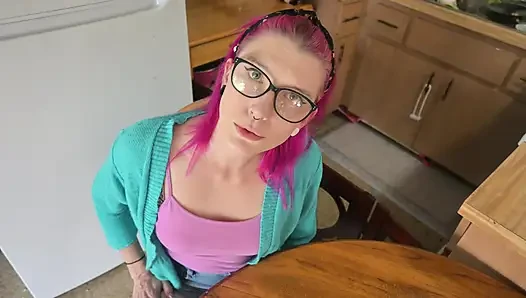 Üvey anne aşağılığı buluyor