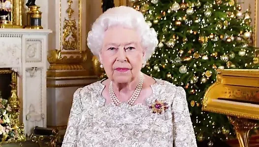 Beyaz kızlar siyahı sever