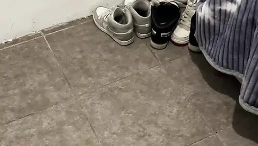 Erkek arkadaşımın gavatının videolarını yapıyorum