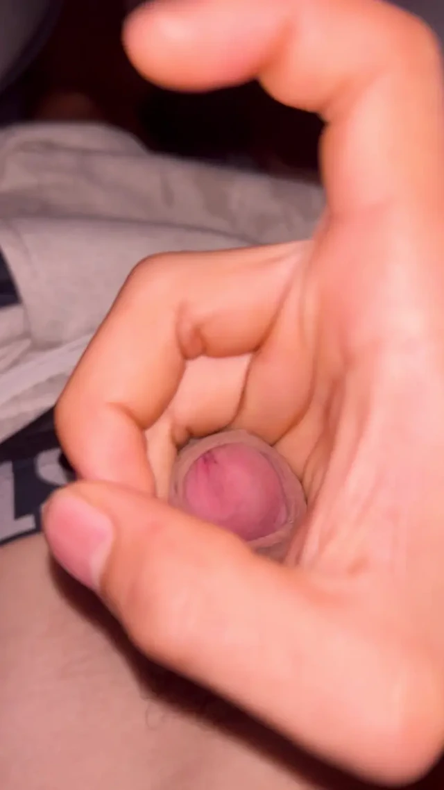 Let's take a look at my hairy cock together, and let's see how I make my cock bigger